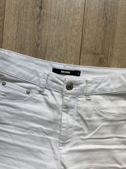 Spodnie białe wysoki stan