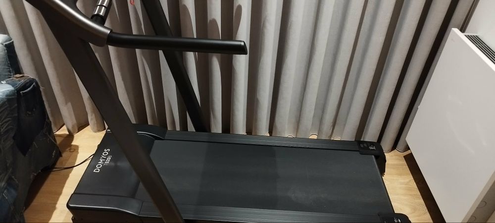 Passadeira de corrida Domyos T520B