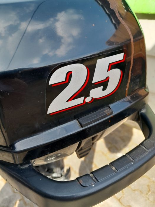 Silnik zaburtowy Suzuki 2,5 s