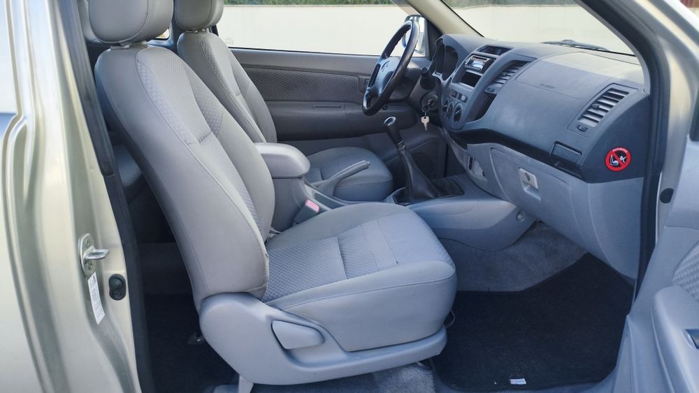 Toyota Hilux 2.5 D-4D 2010