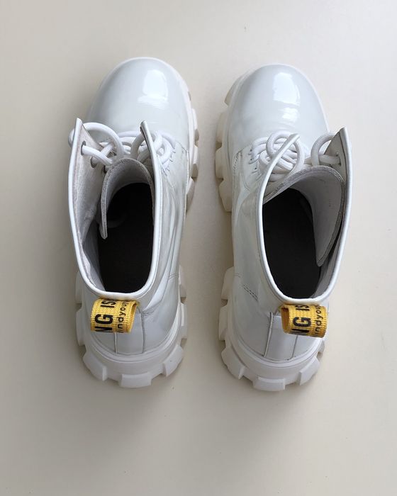 Ботинки женские 38