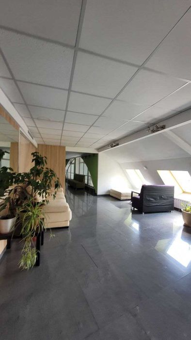 Дніпровська набережна 23, Осокорки, Рівер Молл, Позняки