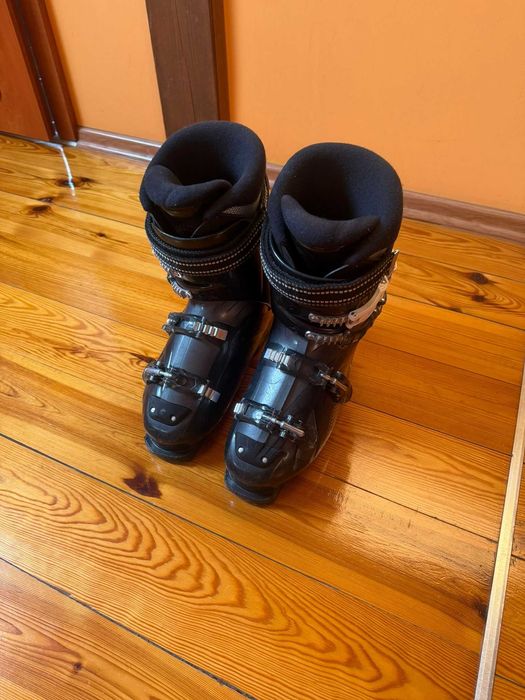 Sprzedam sprzęt narciarski