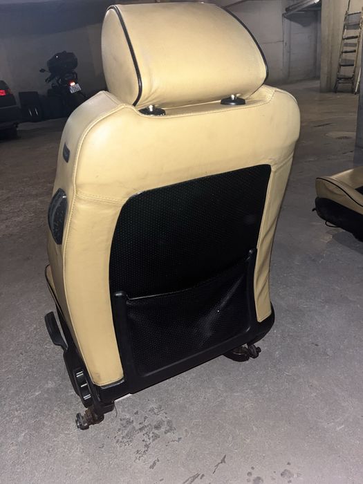 Conjunto bancos Recaro em Pele - Seat Leon 1M / Golf 4