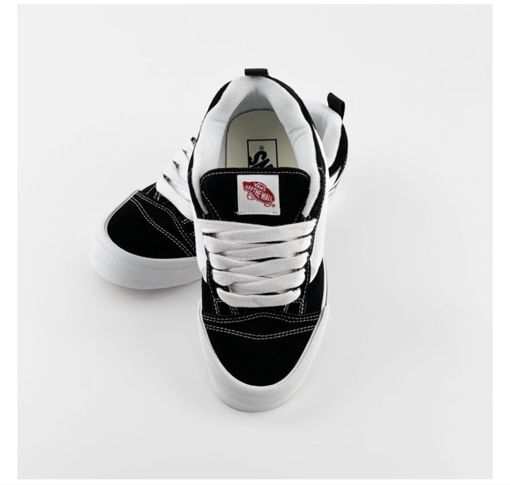 Vans knu school отдаю почти новые ! 39