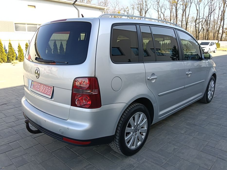 Volkswagen touran 1.4 tsi 2009 року