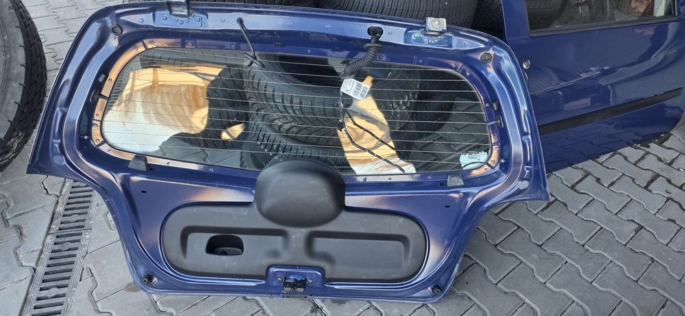 Reno Twingo ,дверка права