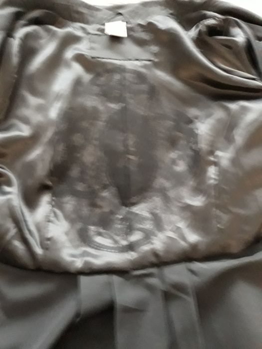 Класний піджак підійде під плаття