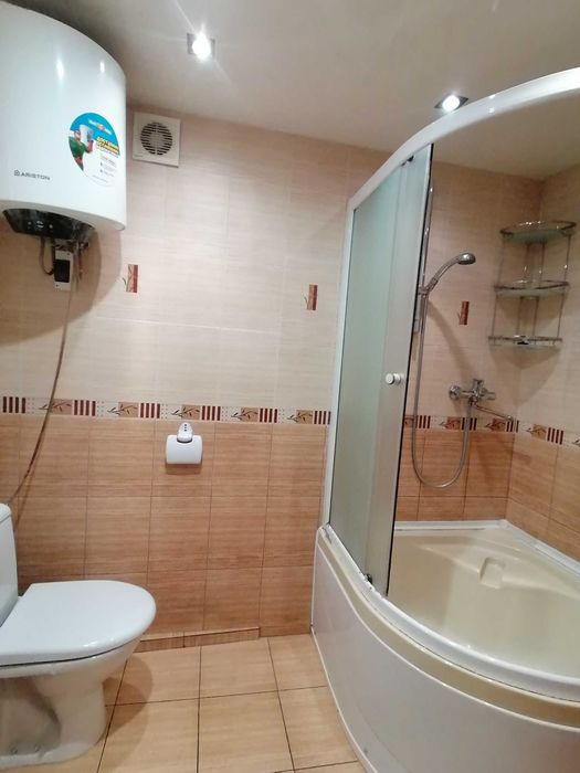 Продам квартиру 106 кв.м. низ пр. Поля/Антоновича/парк Глобы/школа Планета счастья