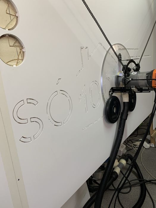 Fresa CNC 2.4mts x 1.2mts Vertical