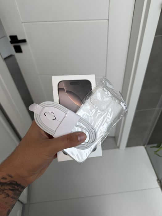 IPhone 16 Pro 256GB 88% !Gwarancja! !Zestaw! !Zadbany! !Odbior/wysylka/dostawa!