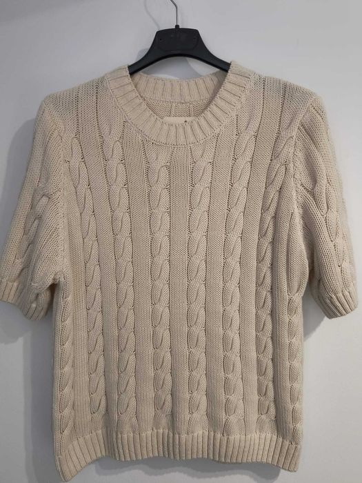 -> WYPRZEDAŻ ZIMOWA - Sweterek z warkoczowym splotem – Made in Italy