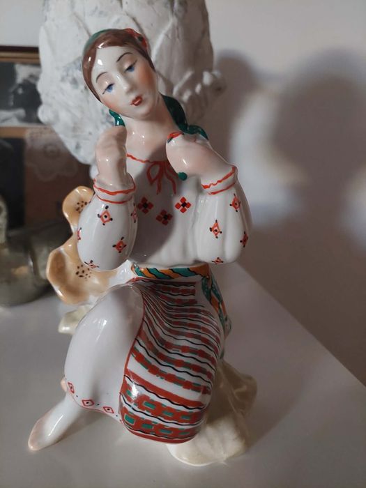 Figurka porcelanowa
