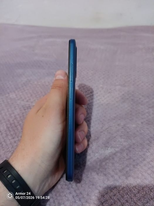 Продам Xiaomi Redmi 12C 3/32GB NFC
