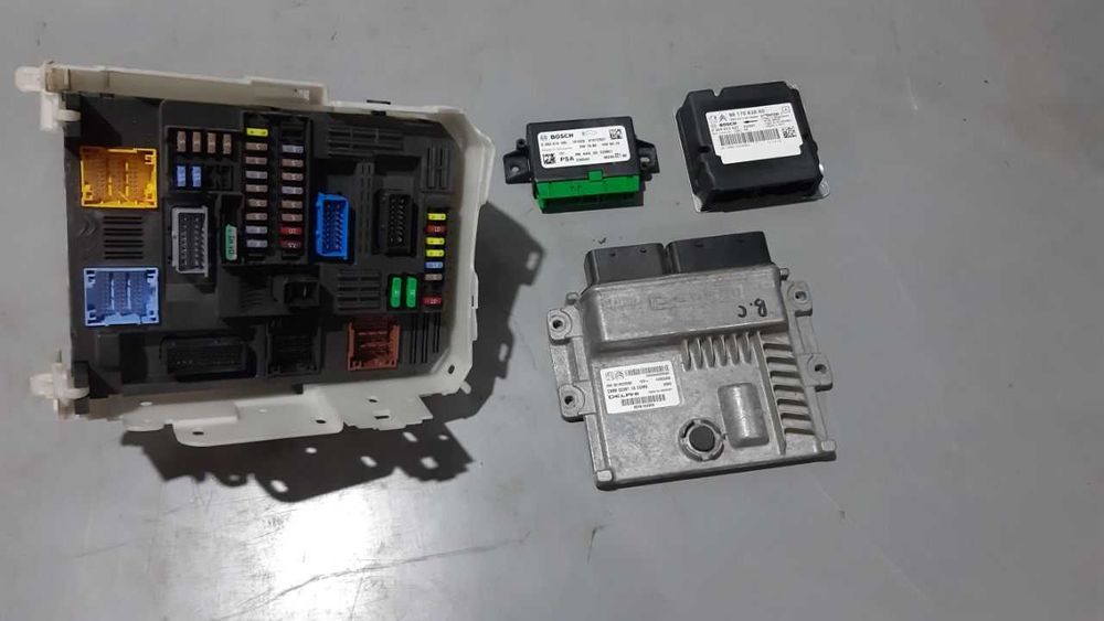 Комплект ЕБУ ЕБК Мозги блок управления Opel VIVARO C 3 ZAFIRA 4 Toyota PROACE 2I Citroen JUMPY 3 Peugeot EXPERT