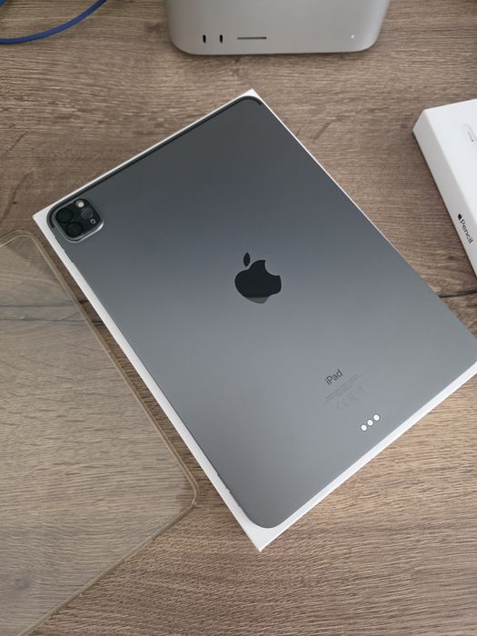 iPad pro M1 128GB + apple pencil 2 gen
