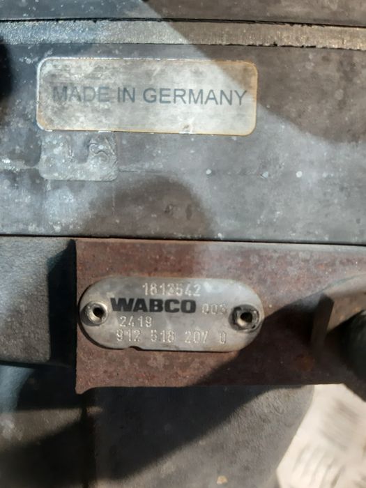 Wabco Kompresor Powietrza 912 518 207 0