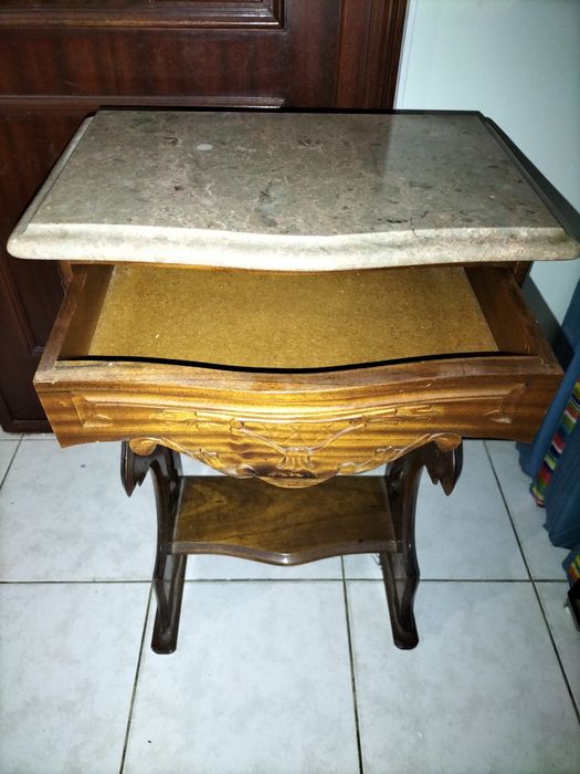 Mesinha de apoio / Consola de entrada/ Halll