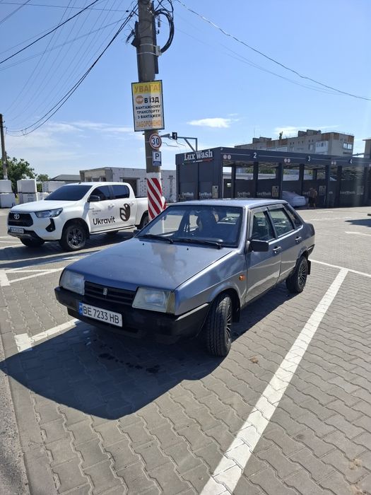 Ваз 21099, газ- бензин.
