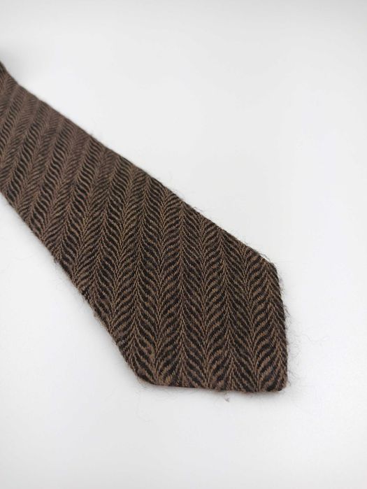 Yves Saint Laurent brązowy wełniany krawat w jodełkę ysl7