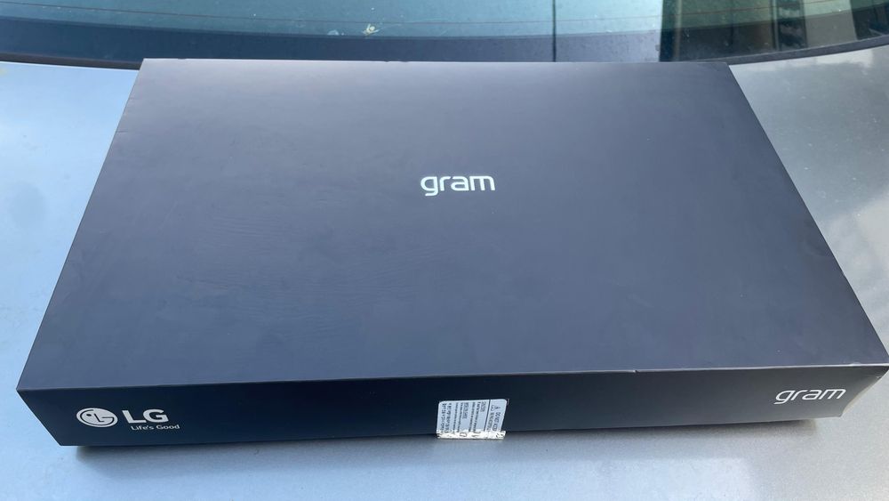 Portátil LG Gram 14Z90P (14” / Intel i5-1135G7 / 8GB RAM / 512GB SSD)