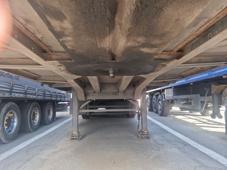 Бортовой прицеп  зерновоз