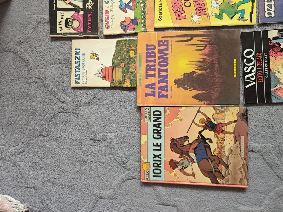 Zestaw komiksów polskie i francuskie Tytus Smerfy i inne PRL