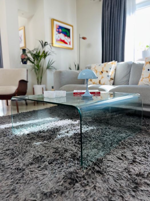 Mesa de centro em vidro temperado curvado - habitat