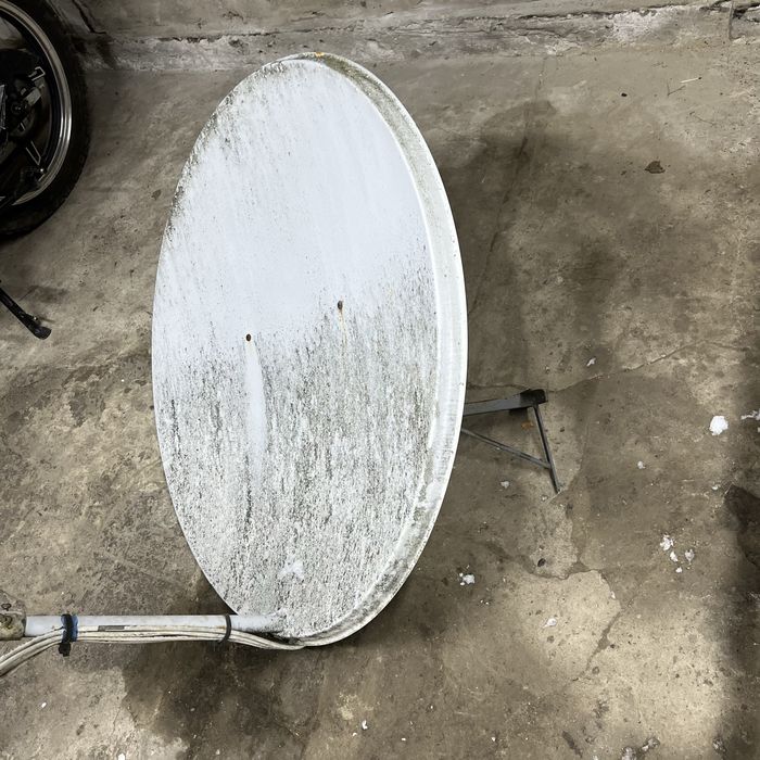 Супутникова тарілка спутниковая тарелка тв tv б у