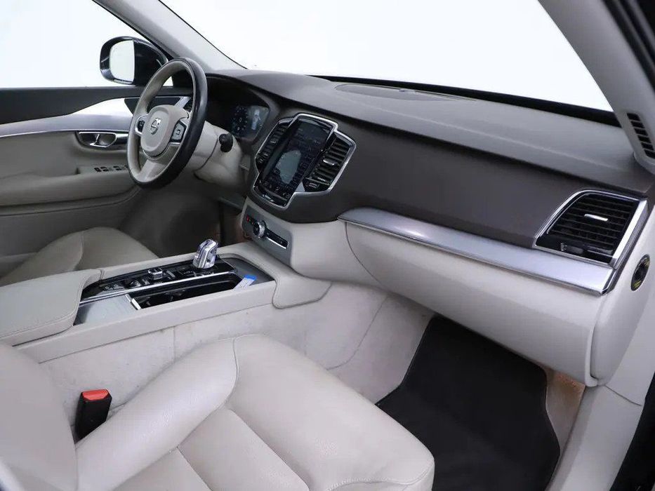 Volvo XC 90 2.0 T8 PHEV Momentum AWD
