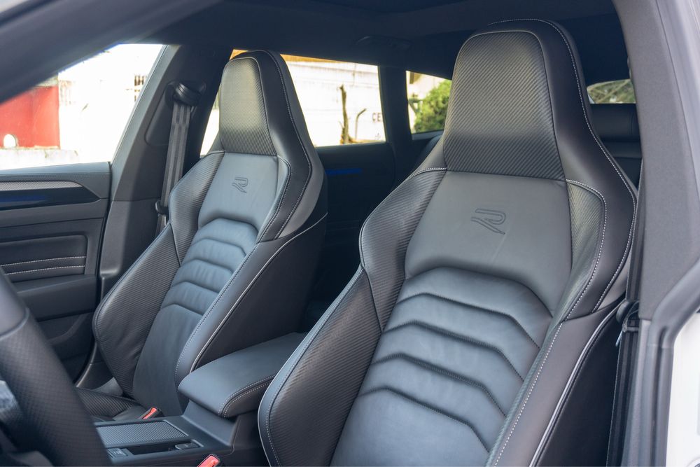 VW Arteon Shooting Brake  eHybrid R-Line  (financiamento disponível)