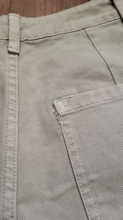 Miętowe joggery Bershka