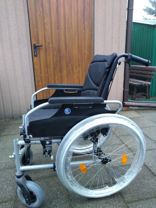Wózek inwalidzki Vermeiren D200