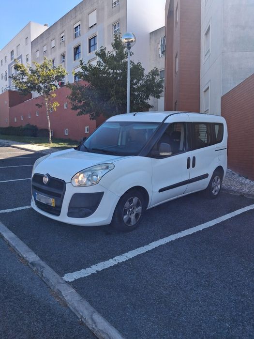 Fiat Doblo 1.3 Multijet 5 Lugares  2011
