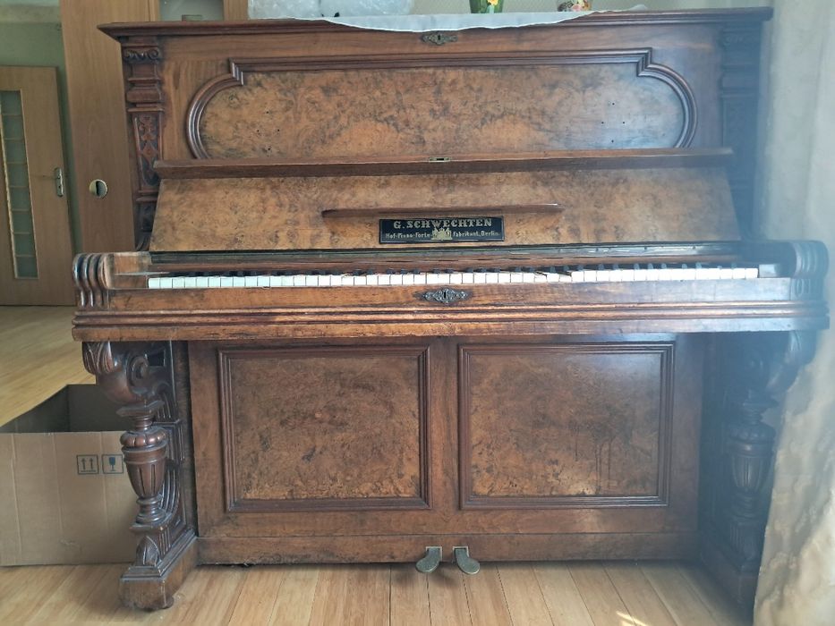 Pianino G. Schwechten (Berlin) - do renowacji
