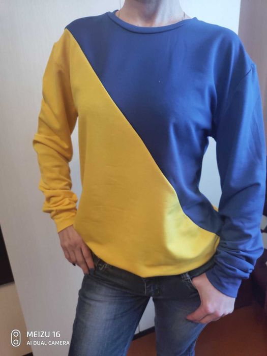 Світшот унісекс в  патріотичному стилі