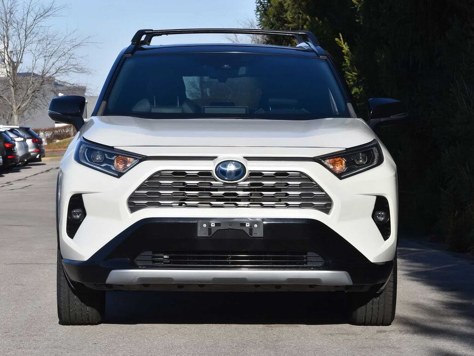 Toyota RAV4 XSE      2021