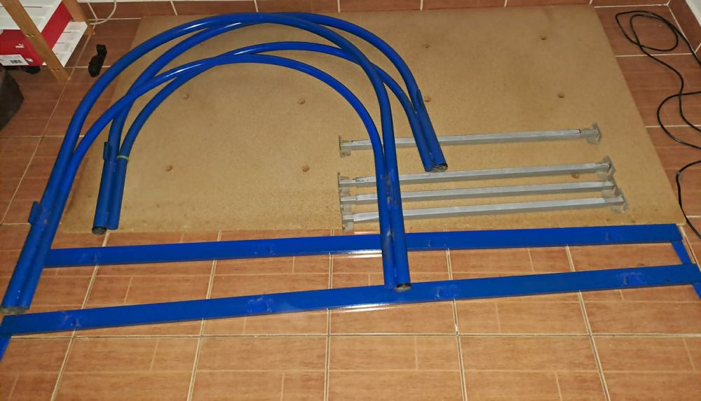 Cama  +  estrado