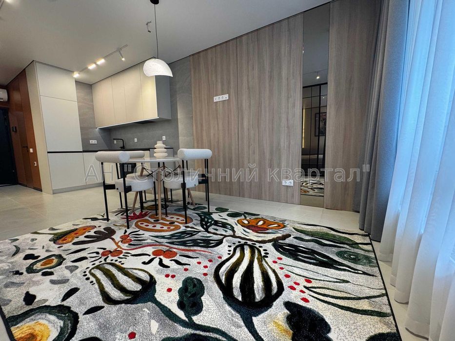 ЖК White Line Ужгородський провулок 4/1 метро Голосіївська