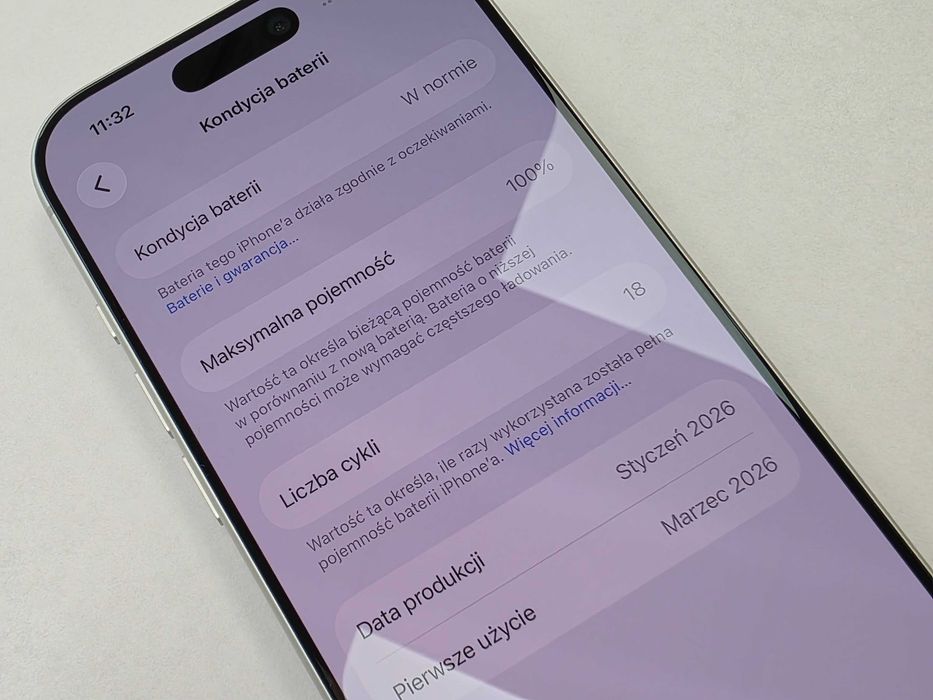 iPhone 17 PRO 256GB Dual SIM (SIM + eSIM)/ Silver/ A3523/ BAT 100%/ Grade A/ + ładowarka/ 27.03.26 z iSpot / Apple