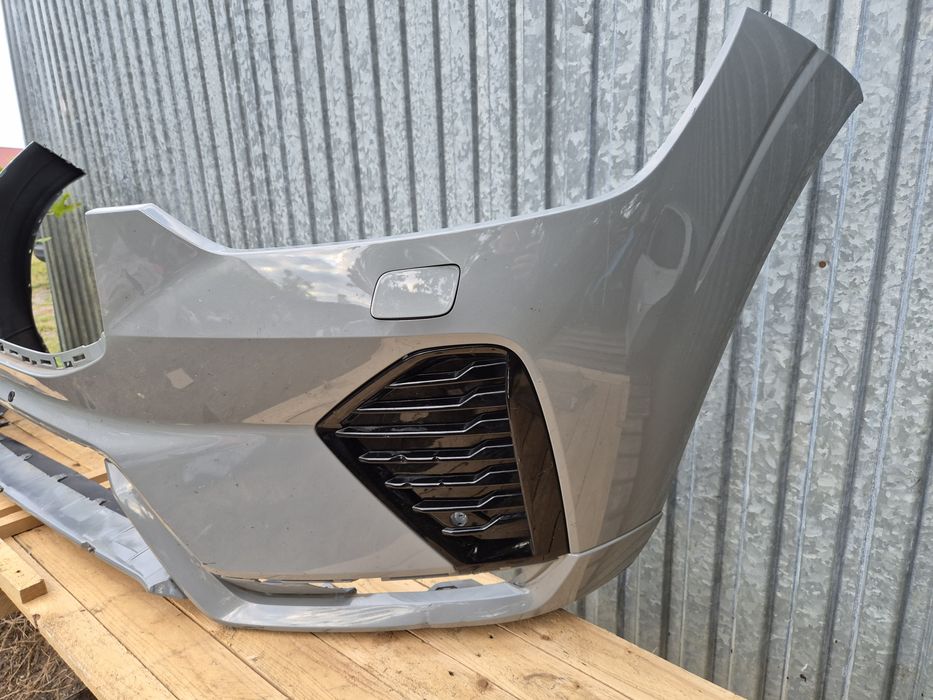 ZDERZAK przód przedni VOLVO XC60 II 2 LIFT FL R-DESIGN 2021