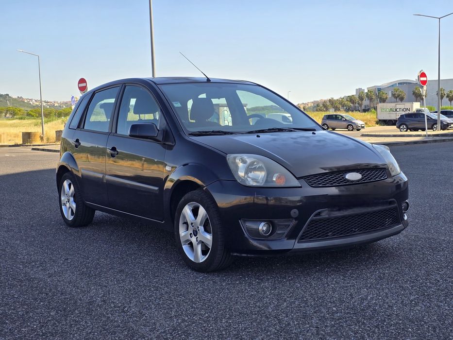 Ford Fiesta 1.4 TDCI 68 cvs 2008 Nacional 314 mil kms Valor 1.999€