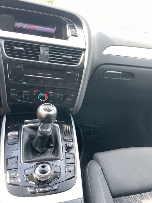 Audi A4 B8 2.0 TDi (170к.с)