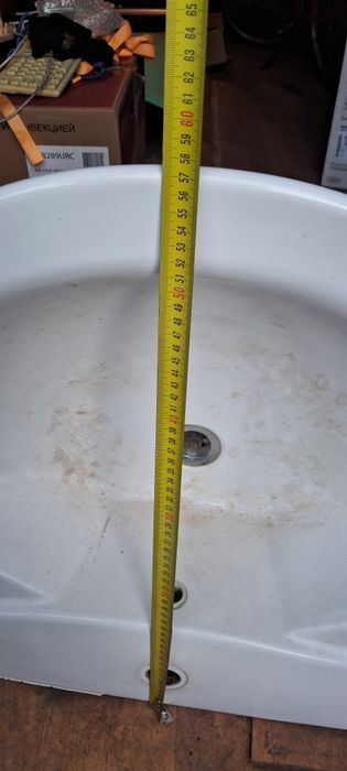 Раковина з п'єдесталом / підставкою