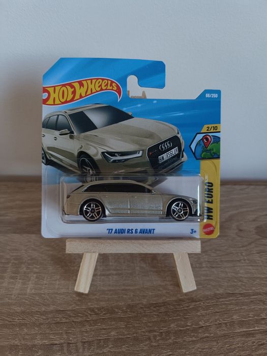Hot Wheels '17 Audi RS6 Avant