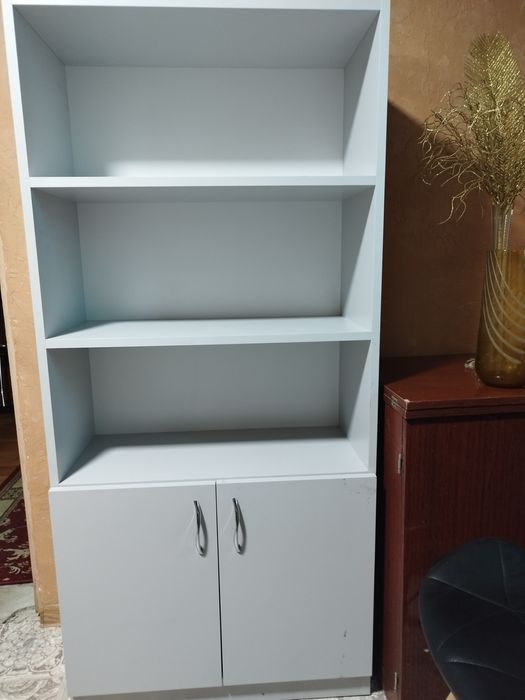 Продам шкафчик новый