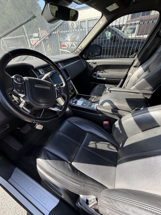 Range Rover 2017 bezwypadkow,uszkodzony silnik
