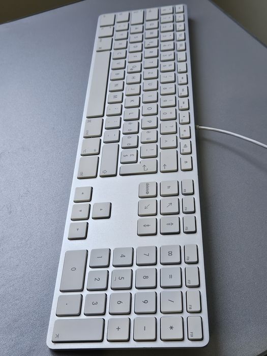 apple keyboard a1243 - Купити електроніку - Ціни на OLX.ua