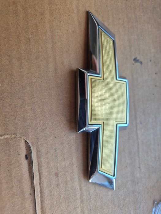 Emblemat chevrolet  chevrolet camaro