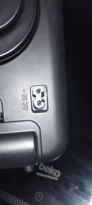 radio przenośne Blaupunkt PR7BK. Odbiera analogowe fale radiowe